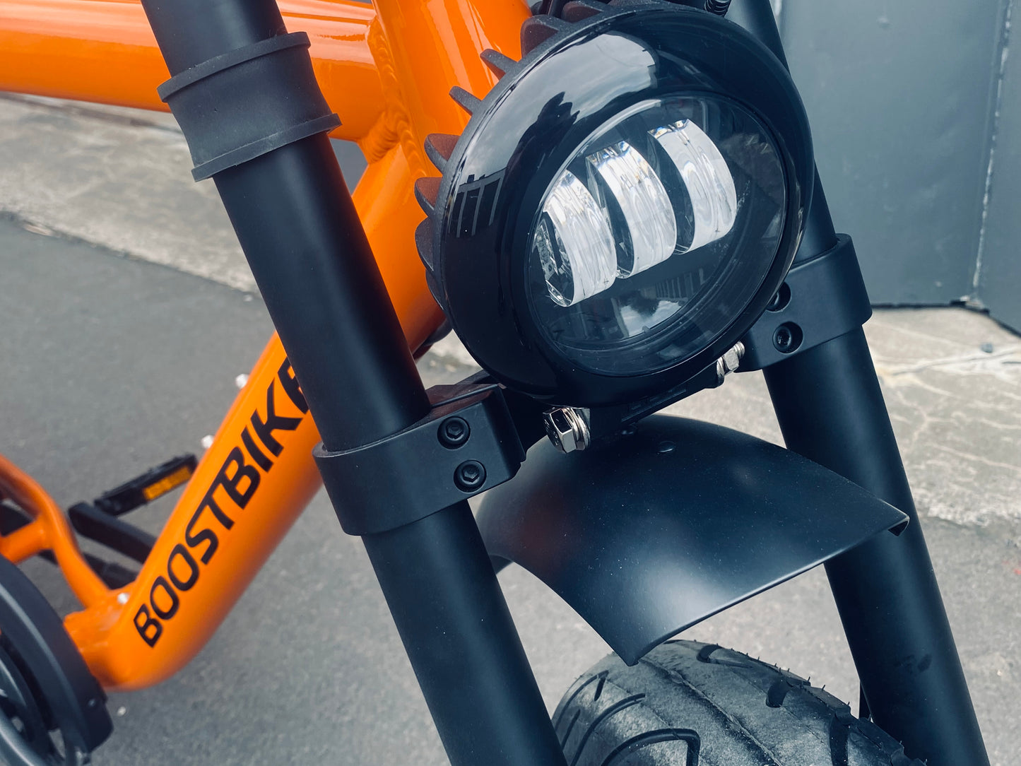 APACHE E-Bike. 20 x 4. Orange or Grey